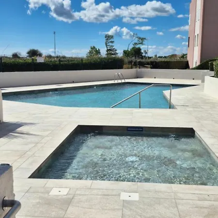 Apartmán Amoureva E27, Vue Mer, Clim, Piscine, Parking *